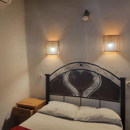Riad Dar Lemdrssa Fès Eksteriør bilde