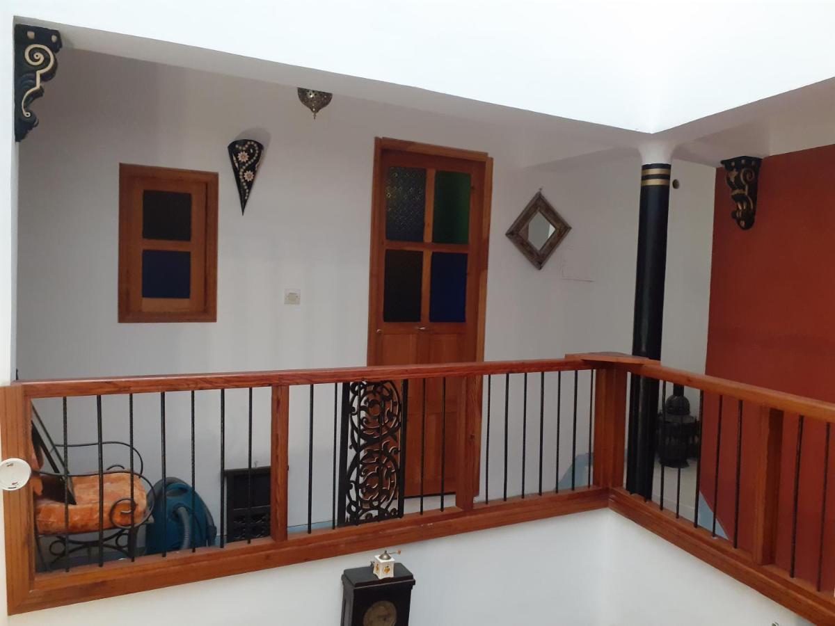 Riad Dar Lemdrssa Fès Eksteriør bilde