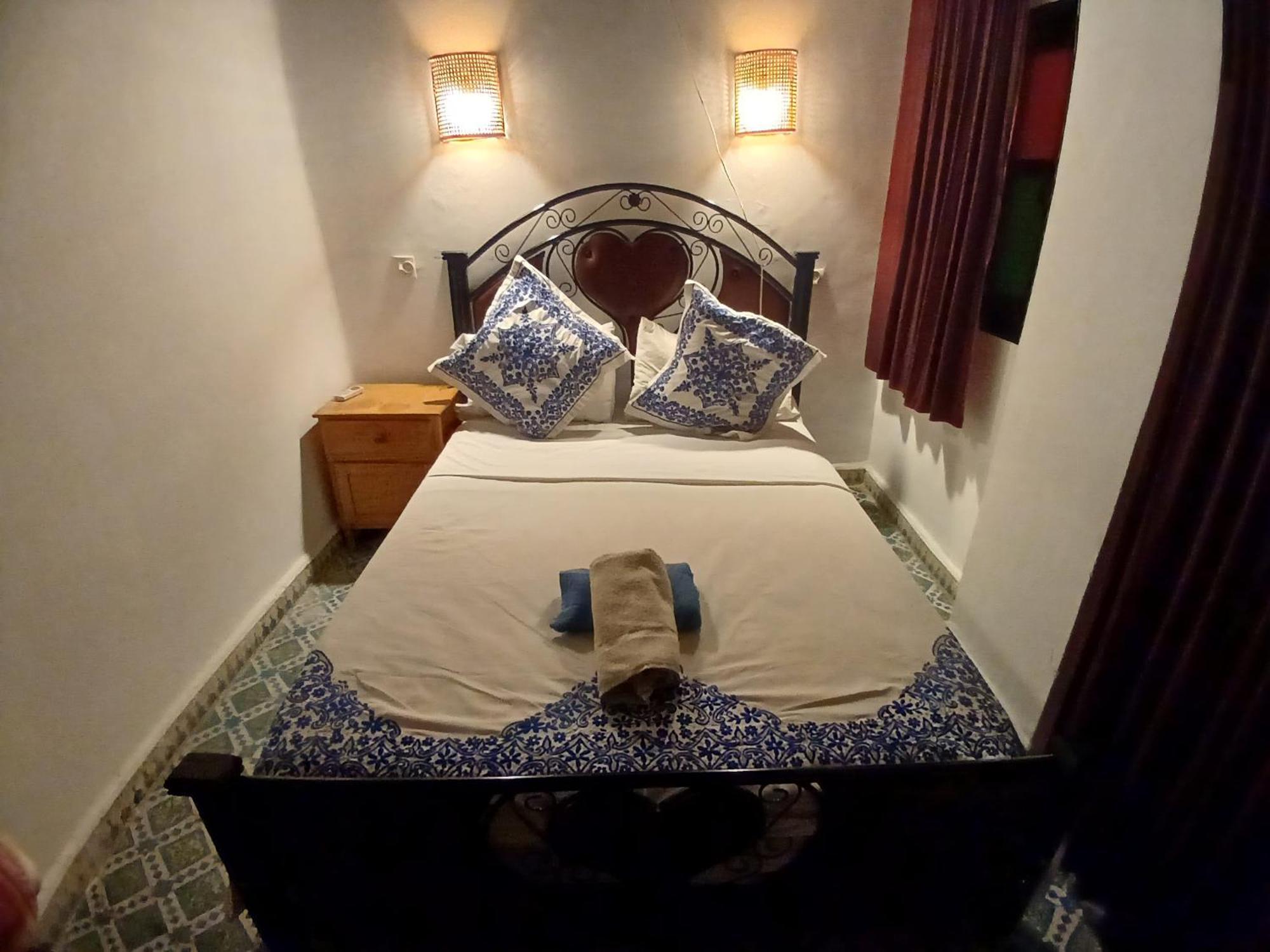 Riad Dar Lemdrssa Fès Eksteriør bilde