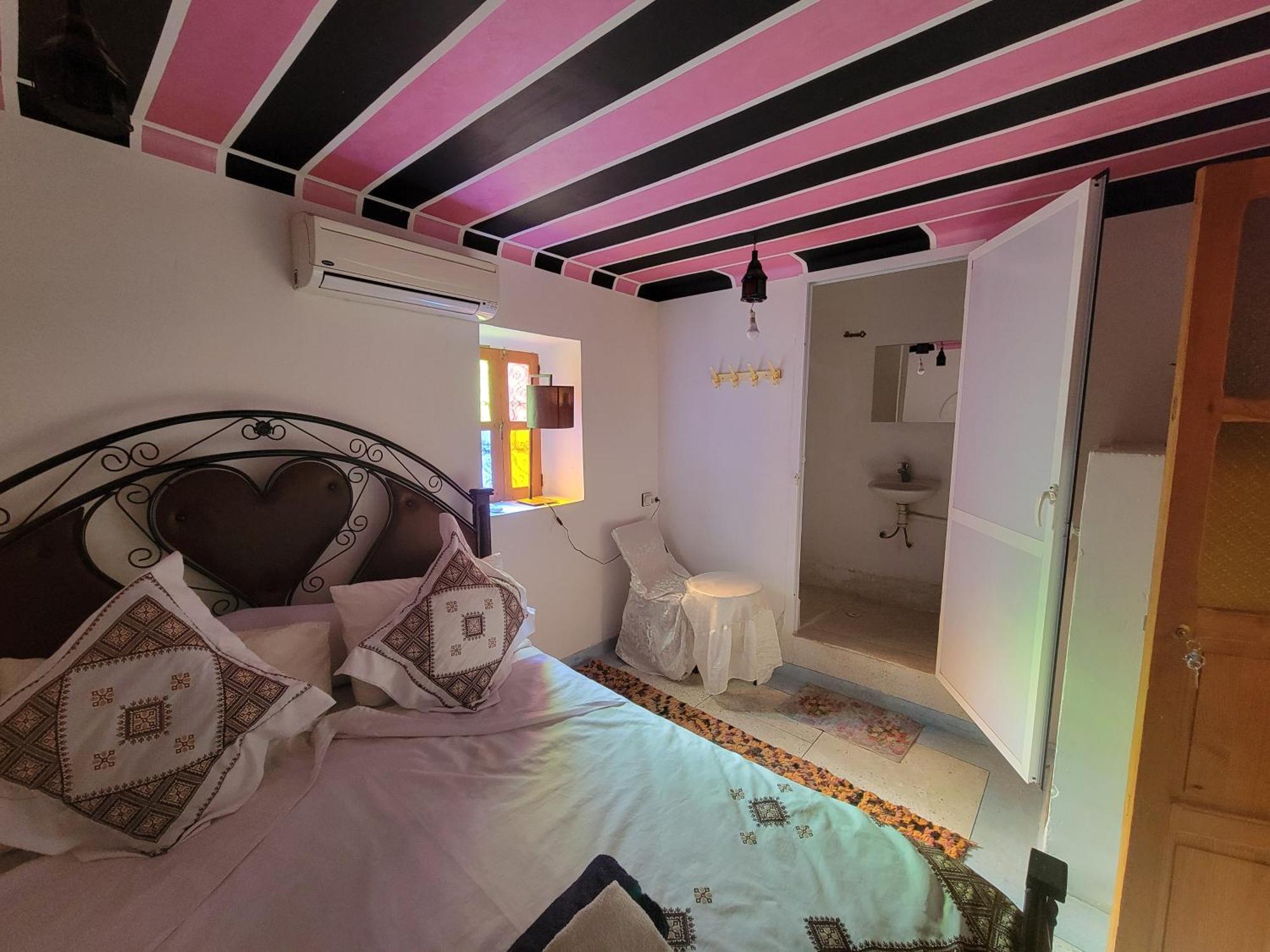 Riad Dar Lemdrssa Fès Eksteriør bilde
