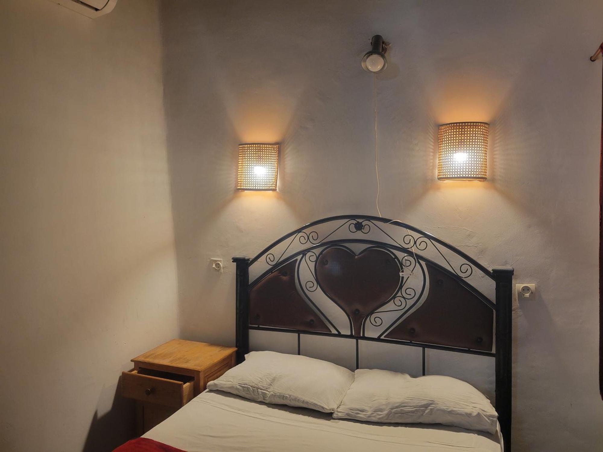 Riad Dar Lemdrssa Fès Eksteriør bilde